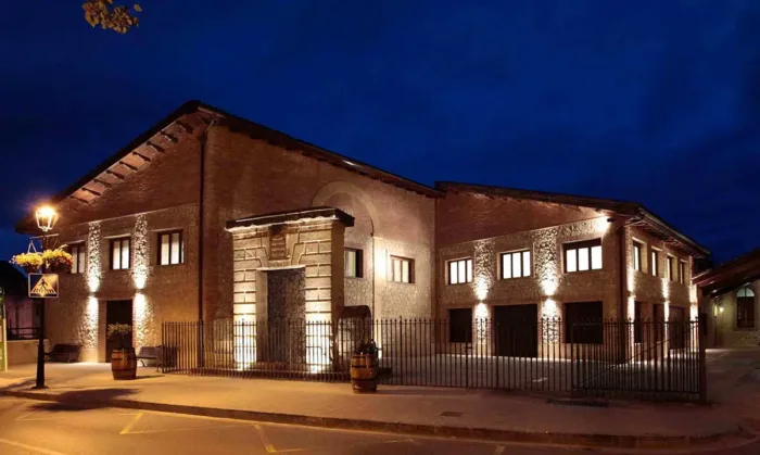 Bodegas Riojanas Cenicero DOC Rioja Entrada Principal